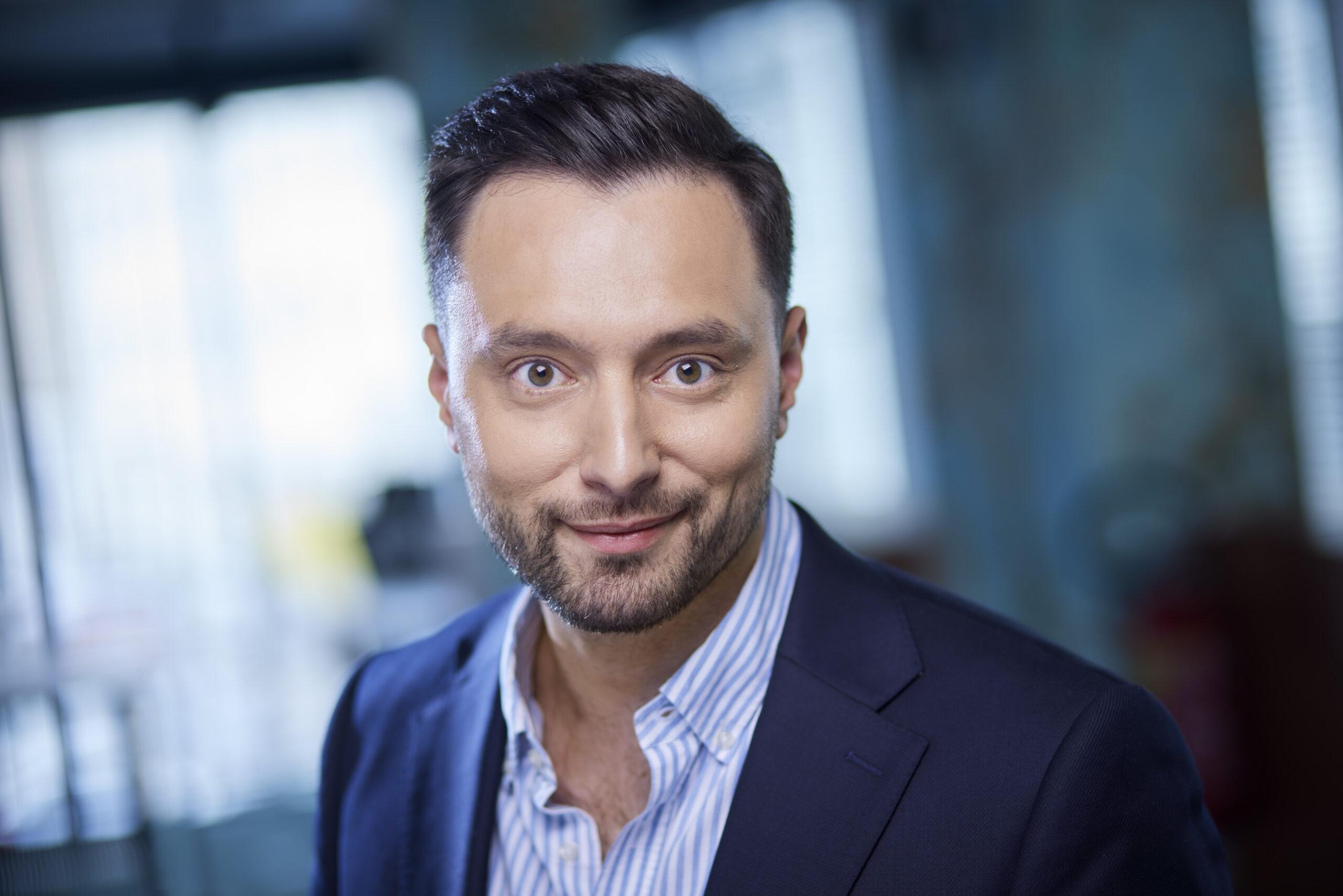 Marcel-Rowi_ski-dyrektor-operacyjny-Crowdway.pl_-scaled