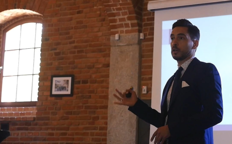 Untitled (1099 × 727 px)